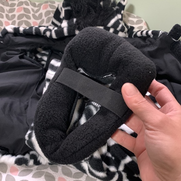 Zebra Costume 6-12 month Old Navy Halloween - Picture 5 of 7